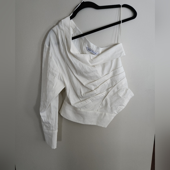 Zara top - Picture 1 of 3